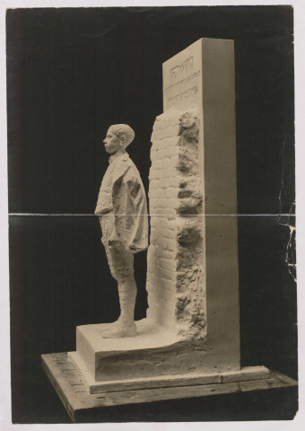 Délibération n°2836 - Monument sur la tombe de Léon Trulin. Souscription de la Ville.