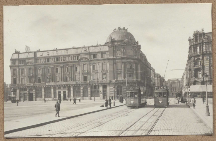 L'hôtel des postes.