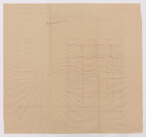Angle 2-4 rue de Bourgogne, 26 rue Macquart.