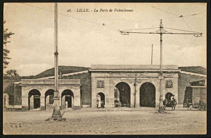 Lille. - Porte de Valenciennes.