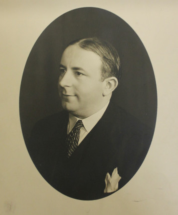 Portrait de Roger Salengro. Archives municipales de Lille - 1D/4/357
