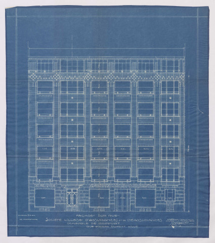 18 rue Pierre Dupont.