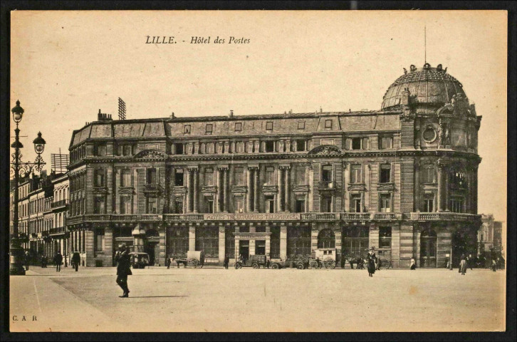 Lille. - Hôtel des Postes.