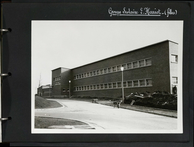 Groupe Edouard Herriot (écoles Andréa Chénier, Séverine, Béranger), rue Léon Blum