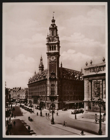 Photographie de la Nouvelle Bourse (collection Serge Dillaz, entre 1920 et 1939)