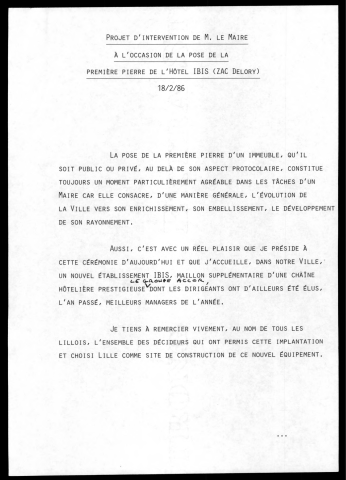 Pose de la 1ère pierre de l'hôtel Ibis. (Lille)