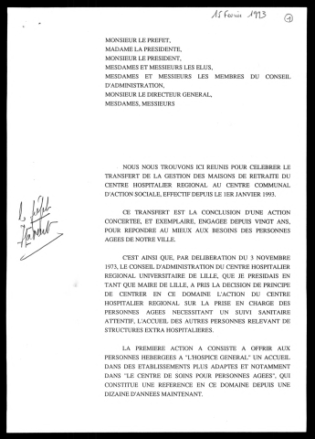 Transfert de gestion des maisons de retraite du CHR au centre communal d'action sociale. (Lille)