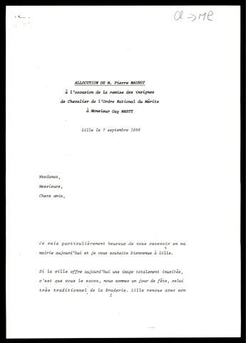 Remise des insignes de chevalier de l'ordre national du mérite à Guy Marty. (Lille)