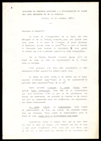 Inauguration du salon des arts ménagers et de la famille.