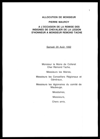 Remise des insignes de chevalier de la légion d'honneur à M. Raymond Tache. (Lille)